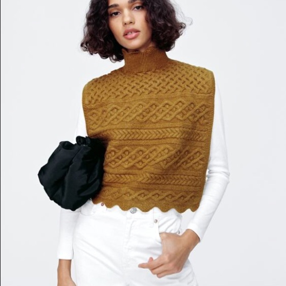 Zara textured vest no sleeves
